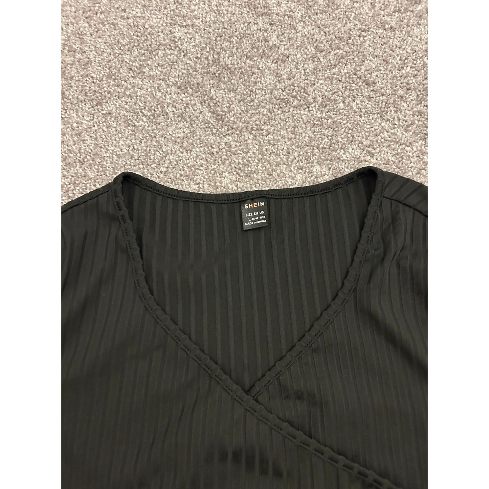 Y2K SHEIN Ribbed Crop Top Womens Large Black Excellent Surplice Wrap Hem V-Neck - Picture 5 of 10